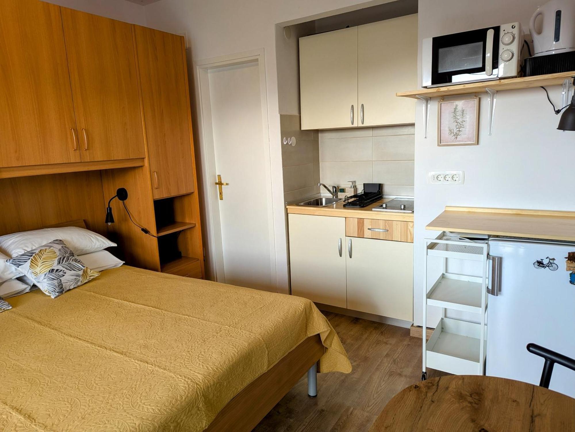 Apartments Ada Rovinj Rom bilde